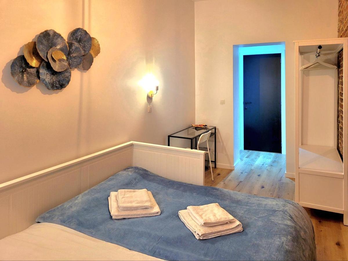 Brand New Camelia With Private Bathroom Maison d'hôtes